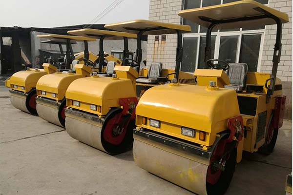 3噸<a href='http://m.alleventpro.com' target='_blank'>壓路機</a>