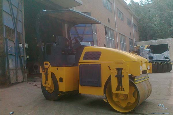 輪胎壓路機 輪胎壓路機